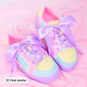 Heartbeat Colorblock Sneakers - Pastel Rainbow